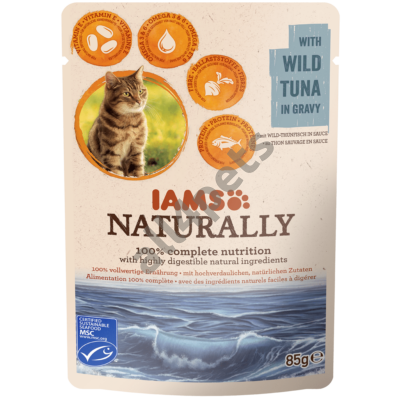 IAMS Naturally nedves táp felnőtt macskáknak vadon élő tonhallal szaftban. 85G